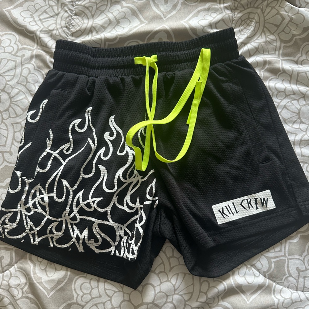 KILLCREW SHORT